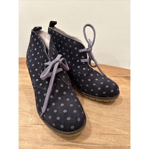 BODEN Shoes 38 US 7 Blue Polka Dot Suede Wedge Ankle Booties Lace Up - Picture 2 of 3